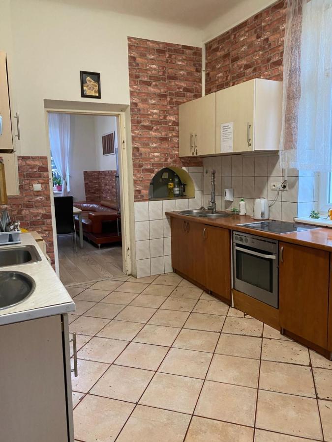 Hostel Piaseczno Пясечно Экстерьер фото