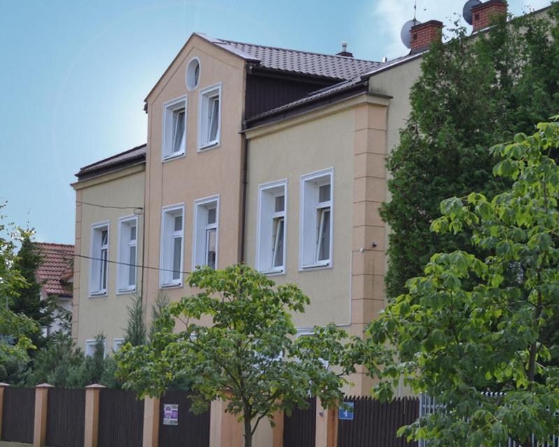 Hostel Piaseczno Пясечно Экстерьер фото